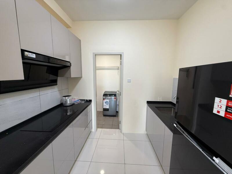 Service Residence for Rent at Vivo Executive Apartment - Vynecia Oh - Kitchen - PropertyGuru.com.my