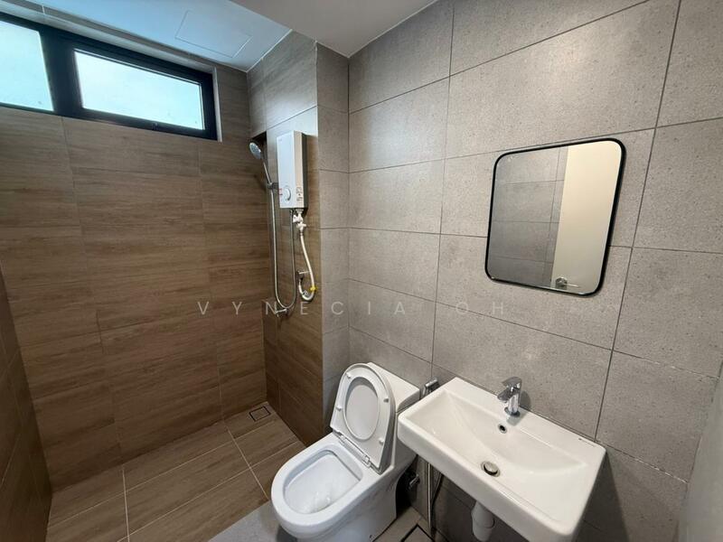 Service Residence for Rent at Vivo Executive Apartment - Vynecia Oh - Bathroom - PropertyGuru.com.my