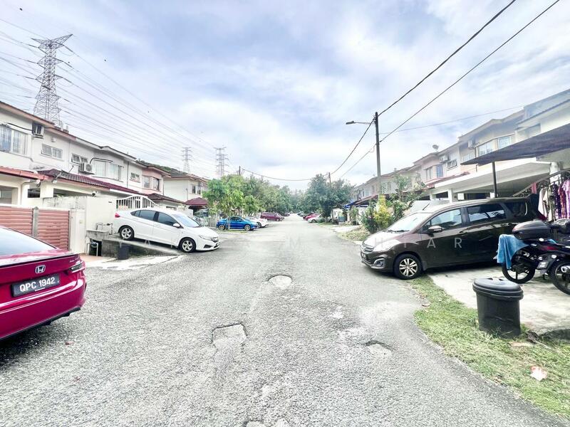 2-storey Terraced House for Sale in Taman Puncak Jalil (Seri Kembangan) - Syakila Mokhtar - Exterior - PropertyGuru.com.my