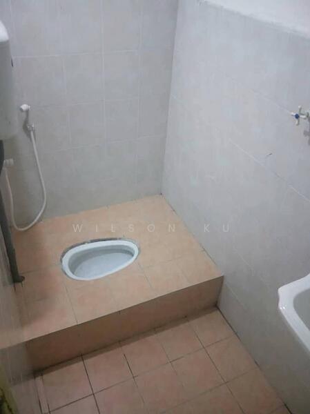 Taman Mount Austin untuk Untuk Dijual - RM 220,000, Feb 2026 - Bathroom - PropertyGuru.com.my