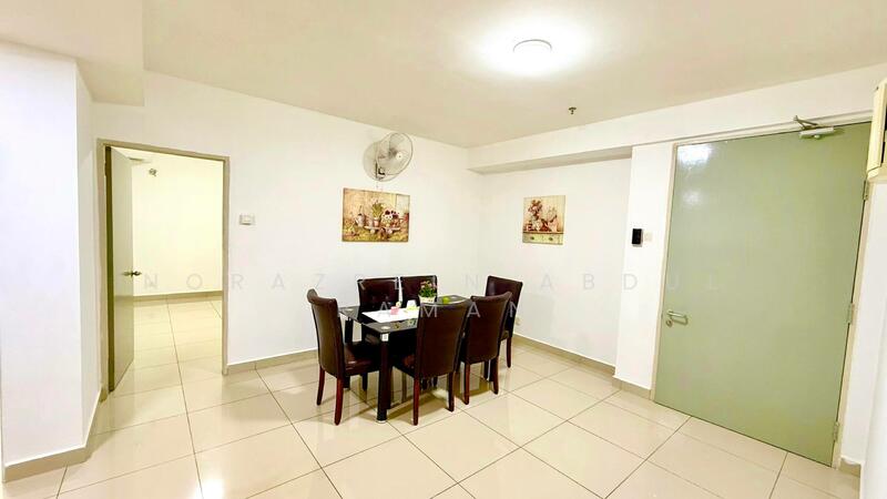 Suria Jelutong untuk Untuk Disewa - RM 2,200 /bulan, Feb 2026 - Dining Room - PropertyGuru.com.my