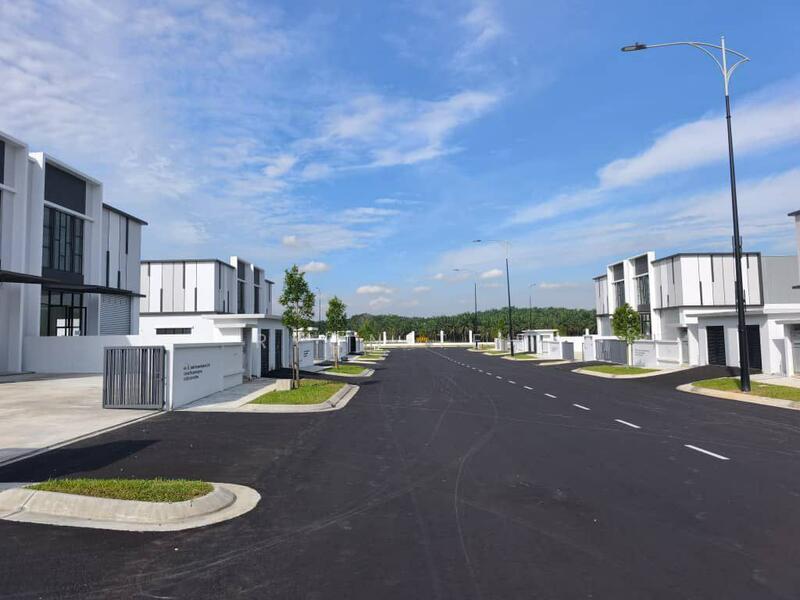 Factory for Sale in Taman Perniagaan Setia (Johor Bahru) - Ryon Teh - Exterior - PropertyGuru.com.my