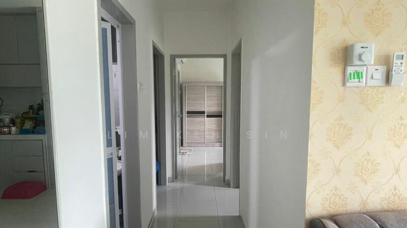 Condominium for Rent at Fairview Residence - Lim Keh Sin - Corridor - PropertyGuru.com.my