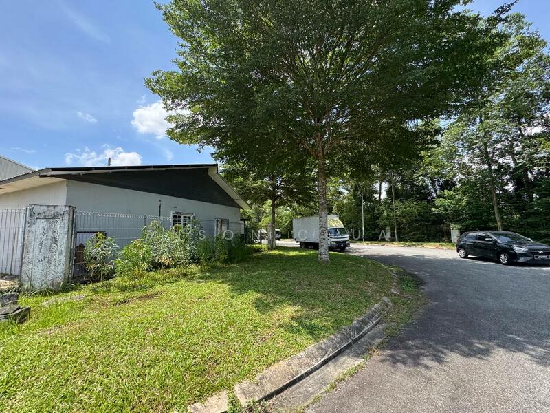 Semi-D Factory for Rent in Taman Perniagaan Setia (Johor Bahru) - Anson Chua - PropertyGuru.com.my