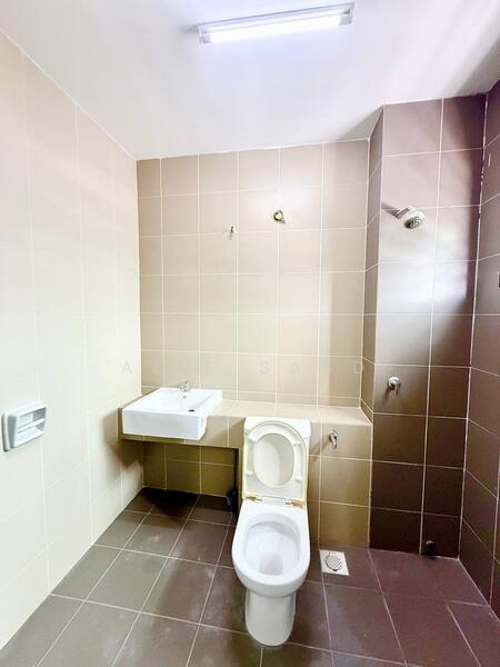 2-storey Terraced House for Sale in Rawang (Selangor) - Alif Saad - Bathroom - PropertyGuru.com.my