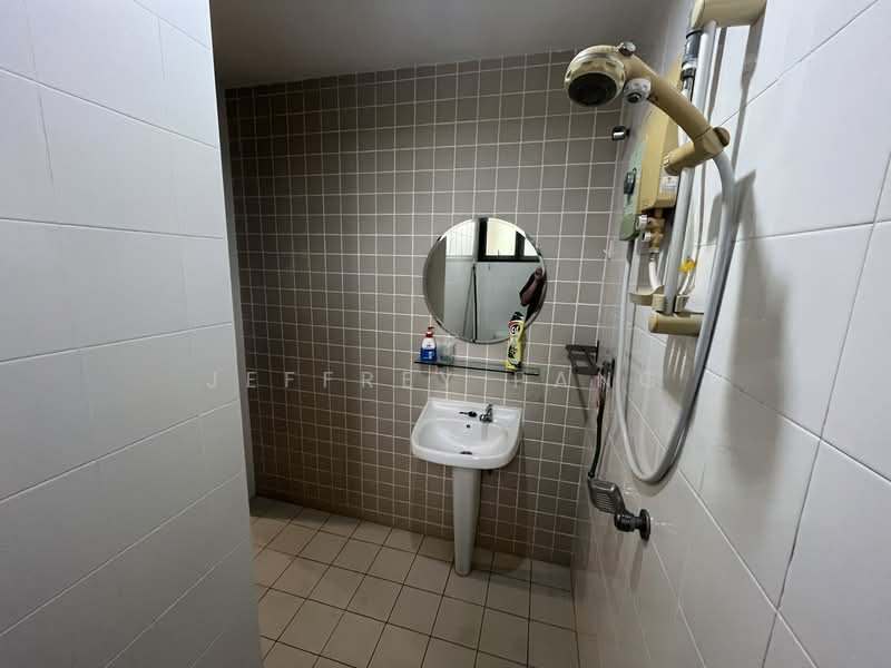 Nadia Parkfront untuk Untuk Disewa - RM 4,000 /bulan, Apr 2026 - Bathroom - PropertyGuru.com.my