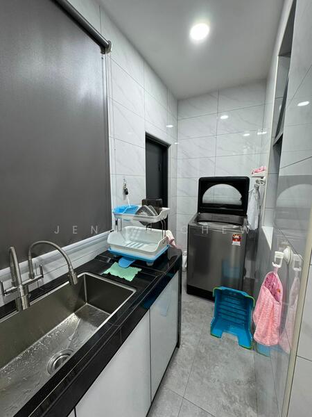 Glenmarie Johor Glenmaries Johors Glenmaries Johors untuk Untuk Dijual - RM 990,000, Apr 2026 - Kitchen - PropertyGuru.com.my
