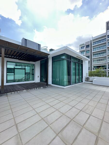 For Sale - The LIGHT COLLECTION I