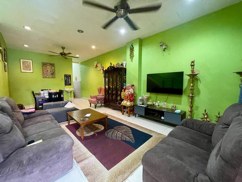 Air Putih untuk Untuk Dijual - RM 345,000, Feb 2026 - Living Room - PropertyGuru.com.my