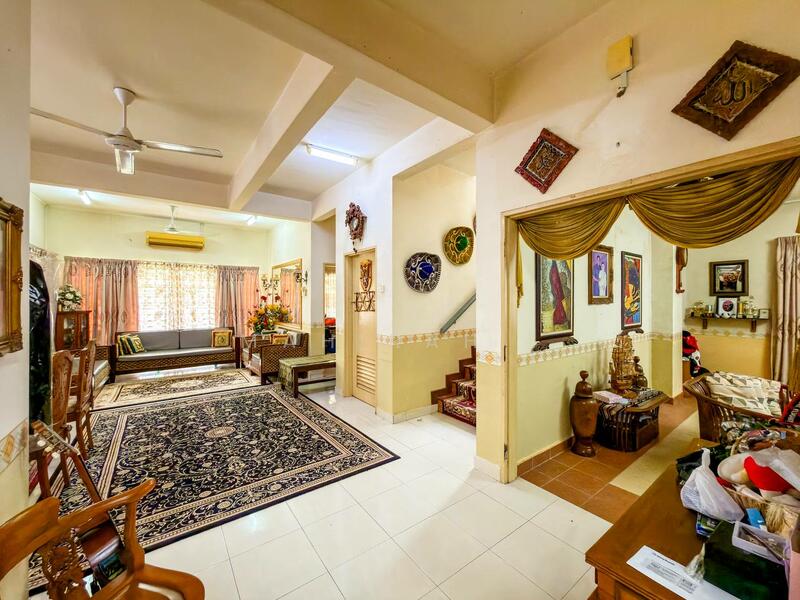 Bungalow for Sale in Nilai Impian (Nilai) - Mahirah . - Living Room - PropertyGuru.com.my