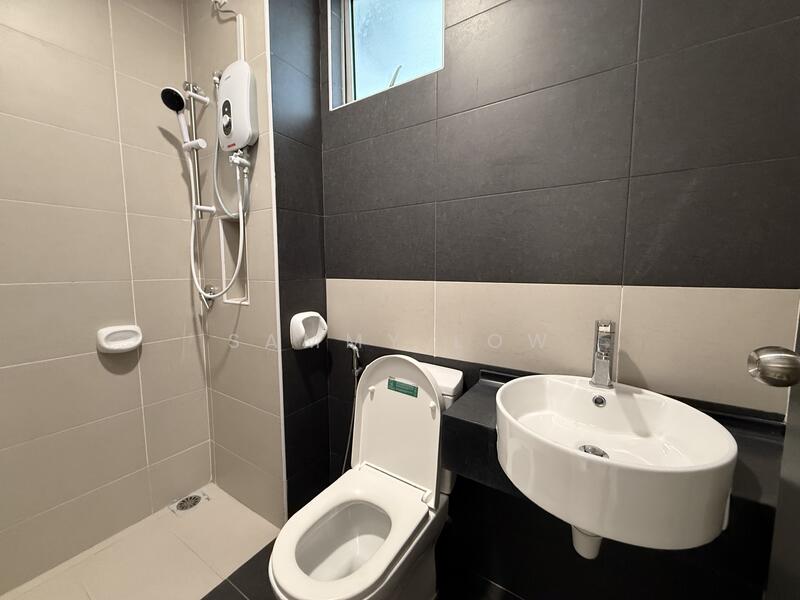 Service Residence for Sale at Vida Heights - Sammy Low - Bathroom - PropertyGuru.com.my