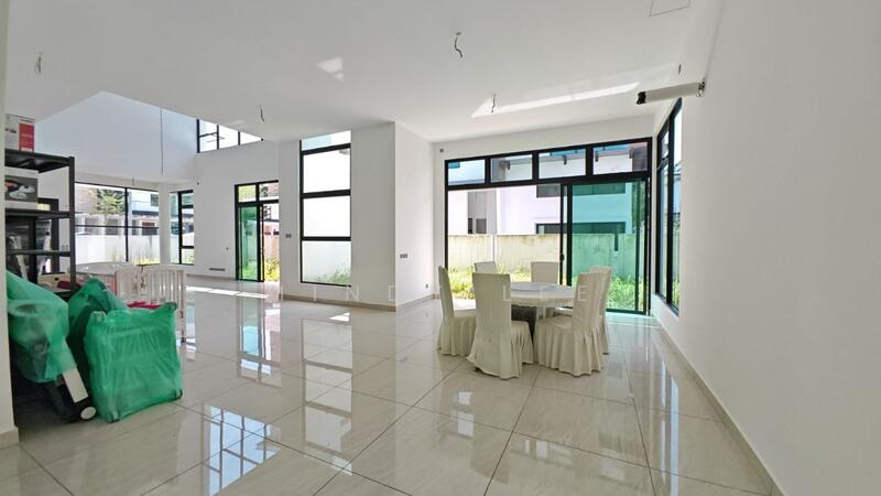 Bungalow for Sale in Iskandar Puteri (Nusajaya) (Johor) - Mindy Lee - Living Room - PropertyGuru.com.my