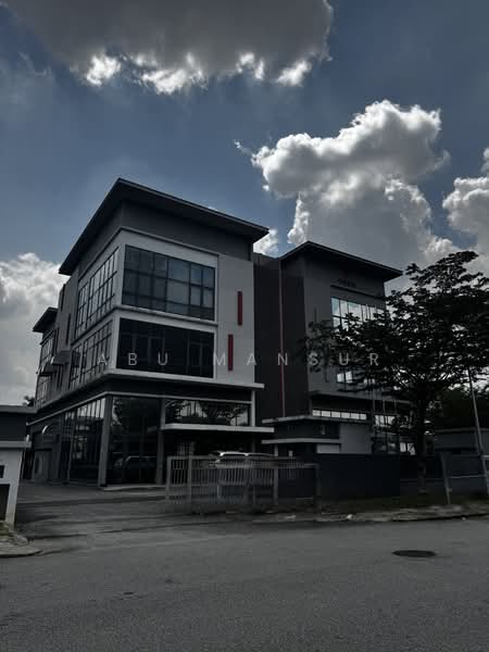Semi-D Factory for Sale in Seksyen 26, HICOM Industrial Estate (Shah Alam) - Abu Mansur - Exterior - PropertyGuru.com.my