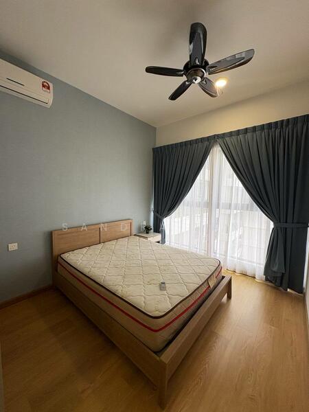 Condominium for Sale at Amberside @ Country Garden Danga Bay - Sandra Tan - Bedroom - PropertyGuru.com.my