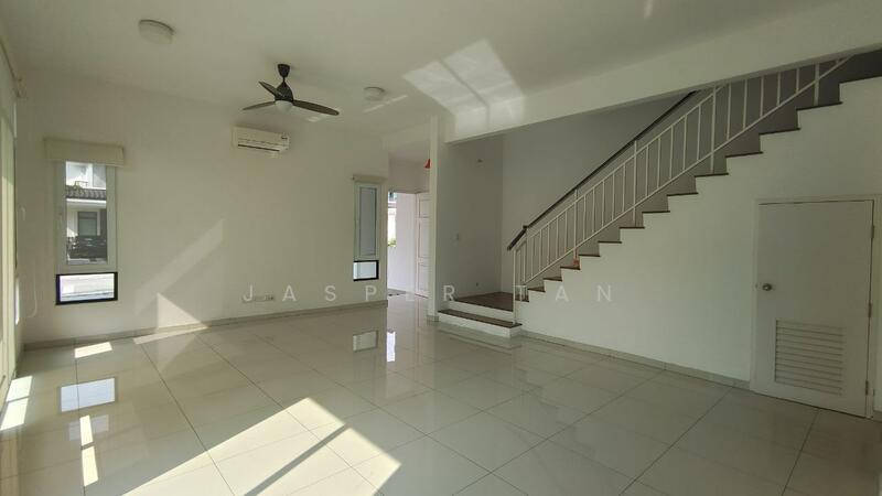 Rumah Kluster untuk Disewa di Semenyih (Selangor) - Jasper Tan - Living Room - PropertyGuru.com.my