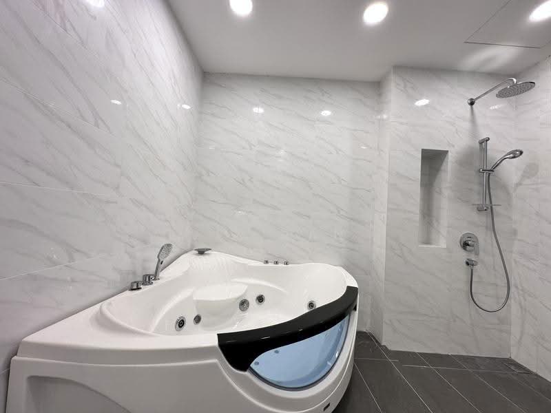 Bungalow House for Sale in Alam Damai (Cheras) - Vic Tan - PropertyGuru.com.my