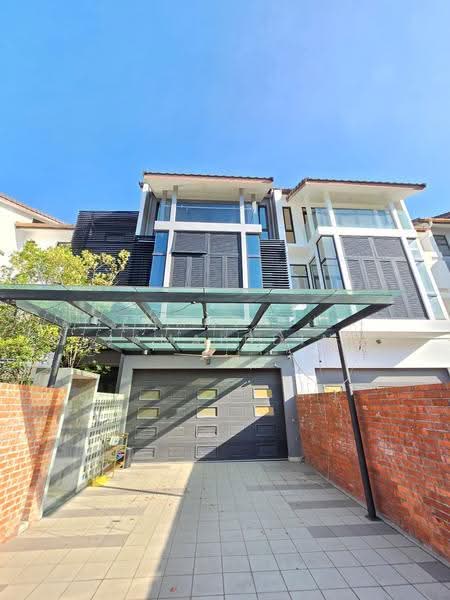 Rumah Teres 3-Tingkat untuk Dijual di Shah Alam (Selangor) - Zahayati Jamaludin - Exterior - PropertyGuru.com.my
