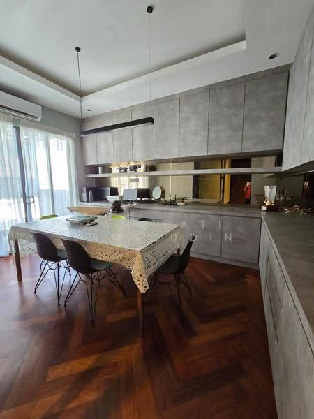 Rumah Teres 3-Tingkat untuk Dijual di Shah Alam (Selangor) - Zahayati Jamaludin - PropertyGuru.com.my