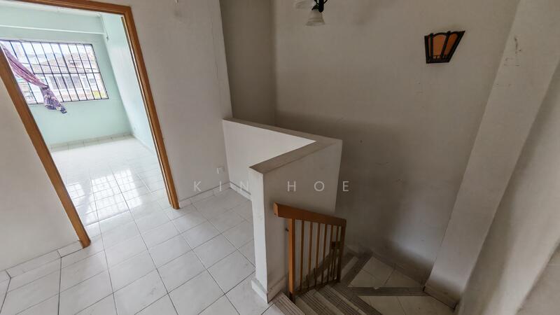 1st Floor Family Area / Staircase