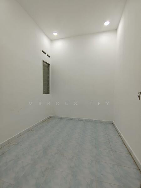 1-storey Terraced House for Sale in Taman Bukit Mutiara (Batu Pahat) - Marcus Tey - Interior - PropertyGuru.com.my