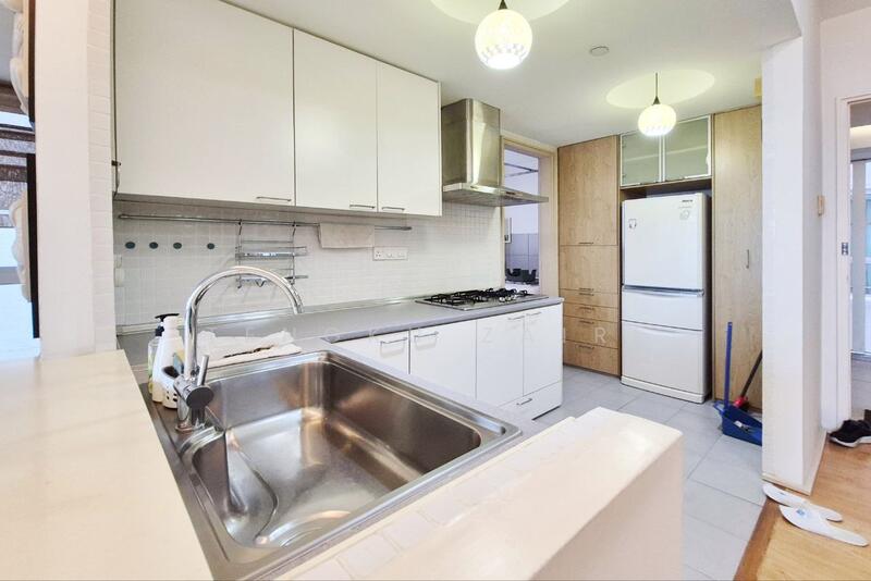 Condominium for Sale at One Mont Kiara (1 Mont Kiara) - Tengku Zairi - Kitchen - PropertyGuru.com.my