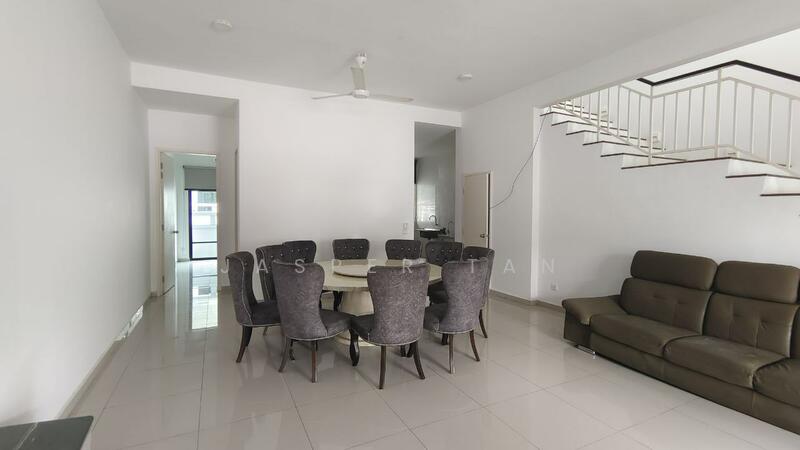 2-storey Terraced House for Sale in Semenyih (Selangor) - Jasper Tan - Dining Room - PropertyGuru.com.my