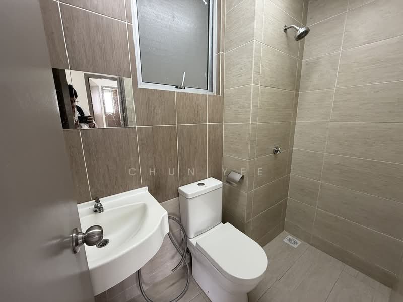 Kondominium untuk Disewa di Platinum Splendor Residence - Chun Yee - Bathroom - PropertyGuru.com.my