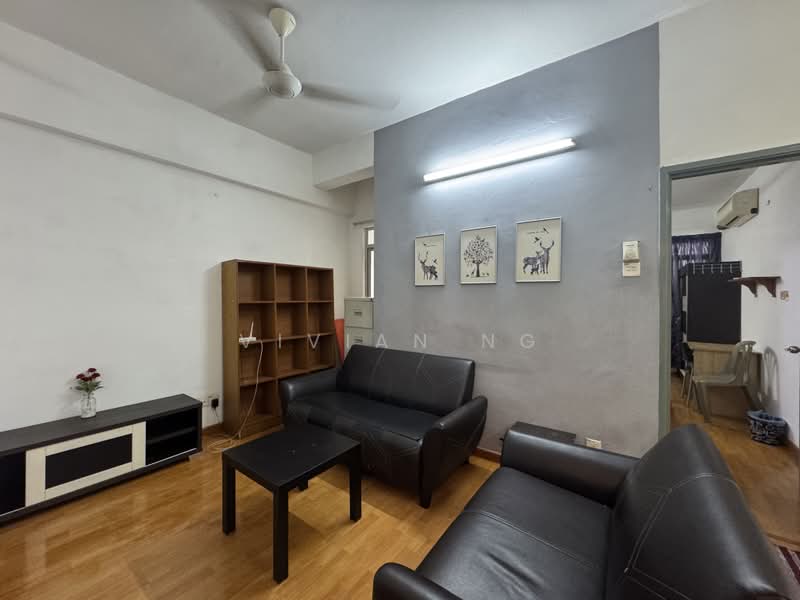 Servis Apartment untuk Disewa di Millennium Place @ Millennium Square - Vivian Ng - Living Room - PropertyGuru.com.my