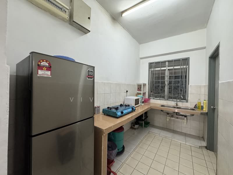 Servis Apartment untuk Disewa di Millennium Place @ Millennium Square - Vivian Ng - Kitchen - PropertyGuru.com.my