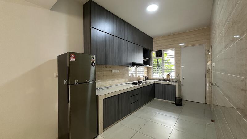 2-storey Terraced House for Rent in Dengkil (Selangor) - Krystal Lim - Kitchen - PropertyGuru.com.my