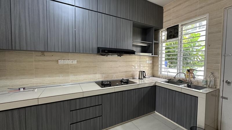 2-storey Terraced House for Rent in Dengkil (Selangor) - Krystal Lim - Kitchen - PropertyGuru.com.my