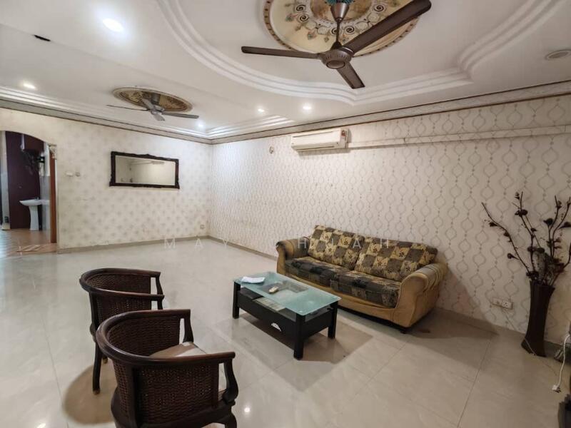 Taman Nusa Bestari untuk Untuk Dijual - RM 735,000, Mac 2026 - Living Room - PropertyGuru.com.my