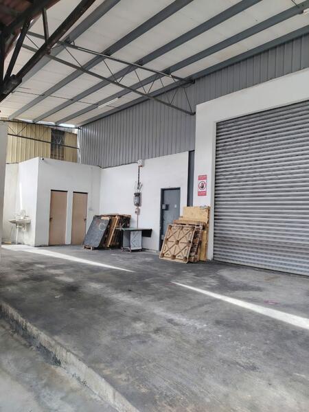 Batu Maung Warehouse untuk Untuk Disewa - RM 10,000 /bulan, Feb 2026 - Interior - PropertyGuru.com.my
