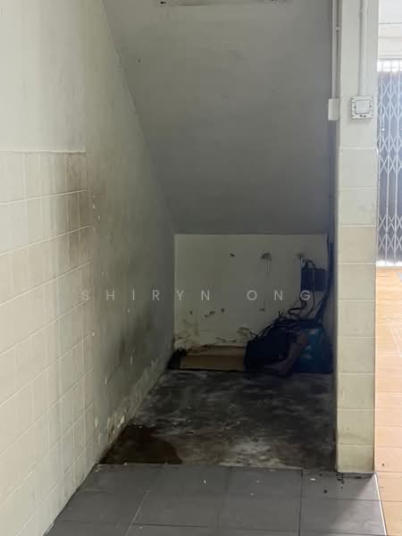 Shop / Office for Rent in Jalan Klang Lama (Old Klang Road) (Kuala Lumpur) - Shiryn Ong - Corridor - PropertyGuru.com.my