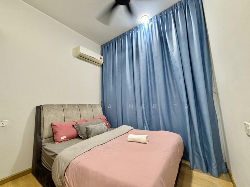 Condominium for Rent at Amberside @ Country Garden Danga Bay - Stella Narita - Bedroom - PropertyGuru.com.my
