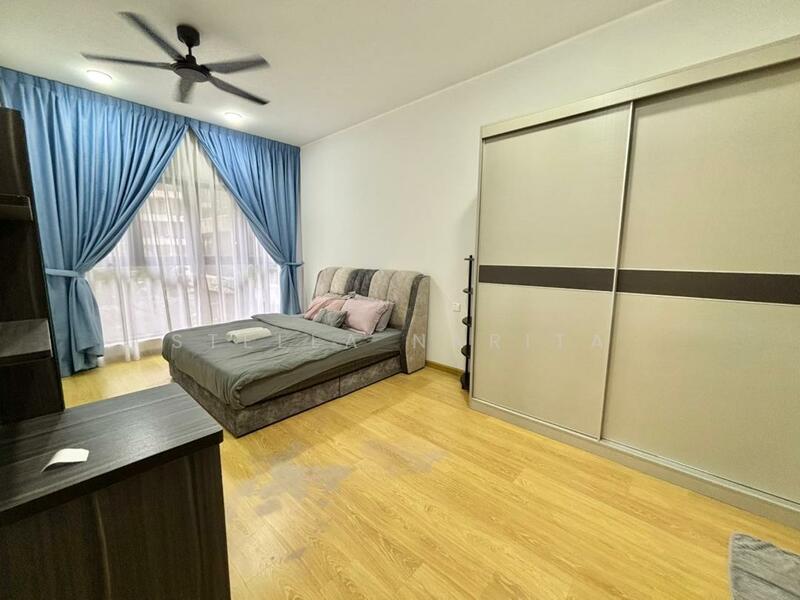 Condominium for Rent at Amberside @ Country Garden Danga Bay - Stella Narita - Bedroom - PropertyGuru.com.my