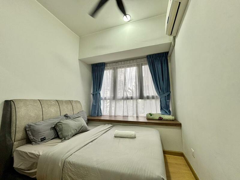 Condominium for Rent at Amberside @ Country Garden Danga Bay - Stella Narita - Bedroom - PropertyGuru.com.my