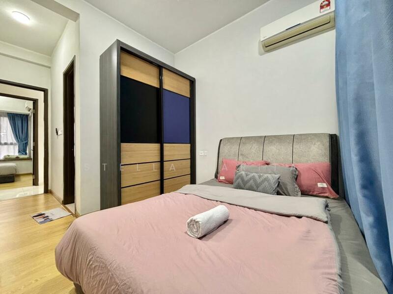 Condominium for Rent at Amberside @ Country Garden Danga Bay - Stella Narita - Bedroom - PropertyGuru.com.my