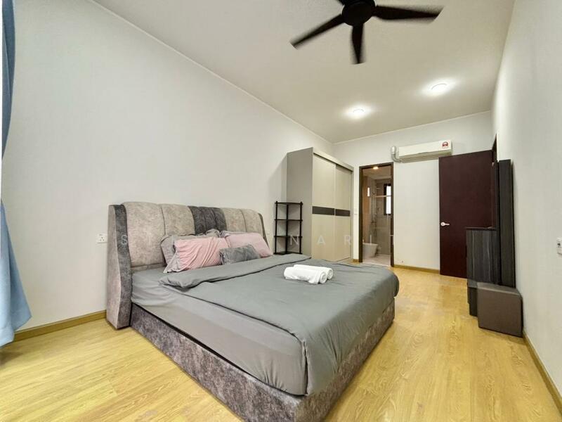 Condominium for Rent at Amberside @ Country Garden Danga Bay - Stella Narita - Bedroom - PropertyGuru.com.my