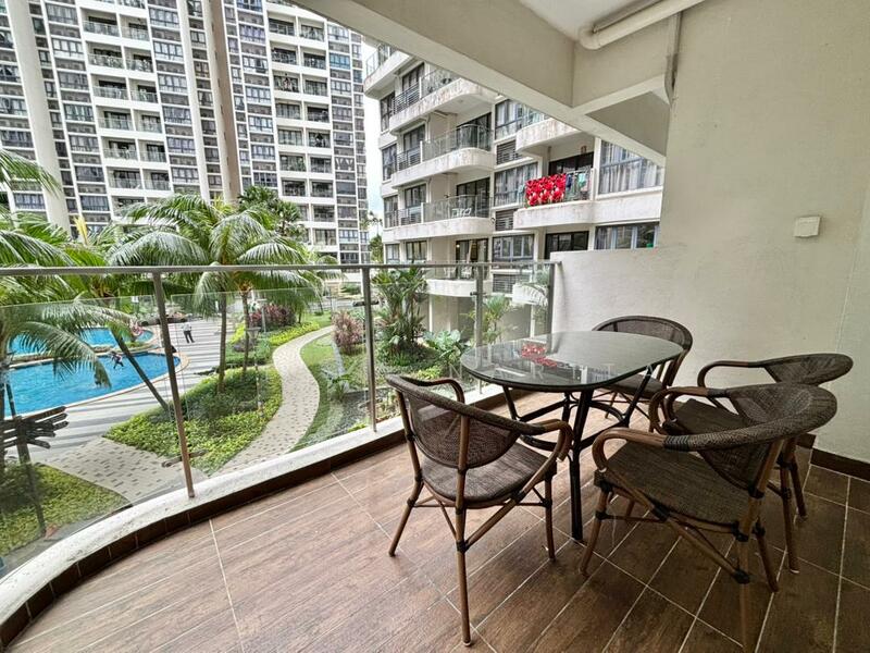 Condominium for Rent at Amberside @ Country Garden Danga Bay - Stella Narita - Balcony - PropertyGuru.com.my