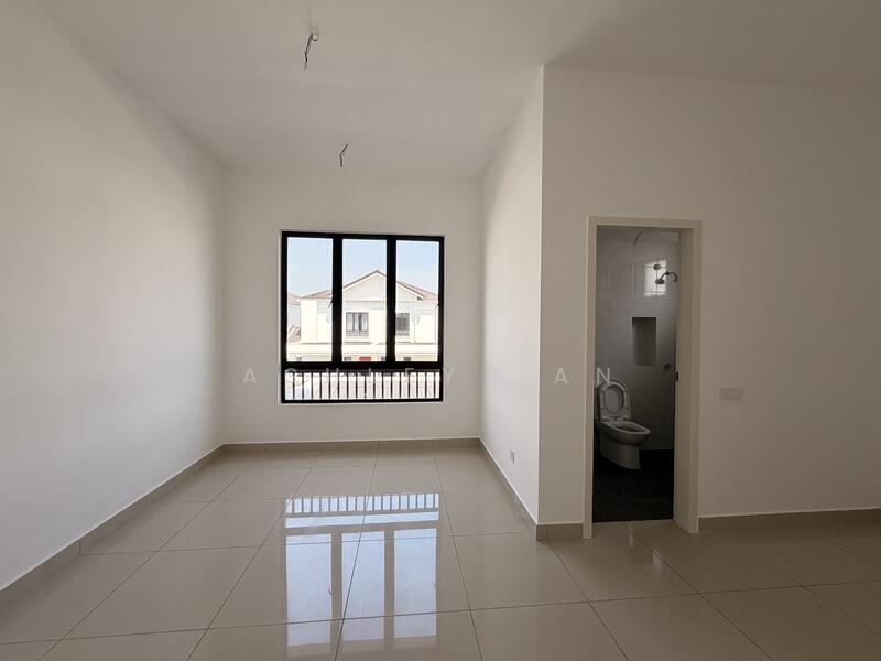 Rumah Teres 2 Tingkat untuk Dijual di Bandar Cassia (Batu Kawan) - Ashley Tan - Interior - PropertyGuru.com.my