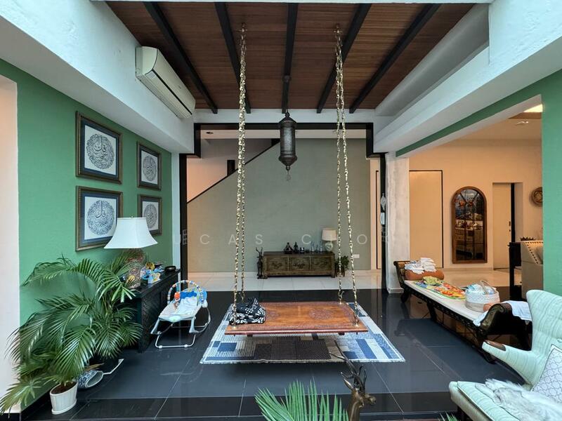 2.5-storey Terraced House for Sale in Taman Melawati (Ulu Kelang) - Lucas Choo - Living Room - PropertyGuru.com.my