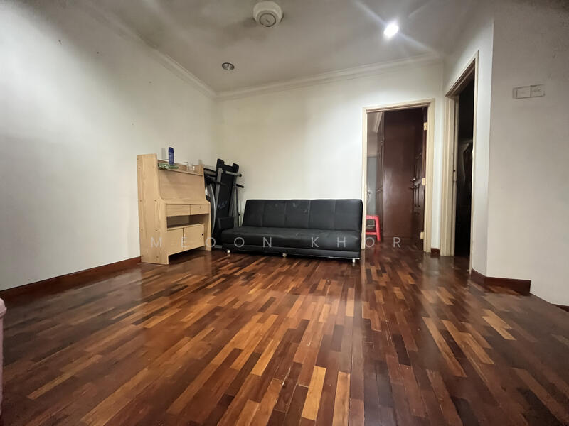 2.5-storey Terraced House for Sale in Bandar Puteri Puchong (Puchong) - Meoon Khor - Living Room - PropertyGuru.com.my