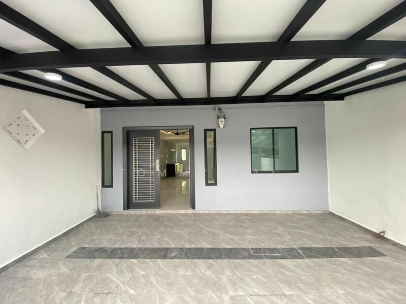 1-storey Terraced House for Sale in Taman Sri Pulai Perdana (Skudai) - Tommy Tai - Entrance - PropertyGuru.com.my