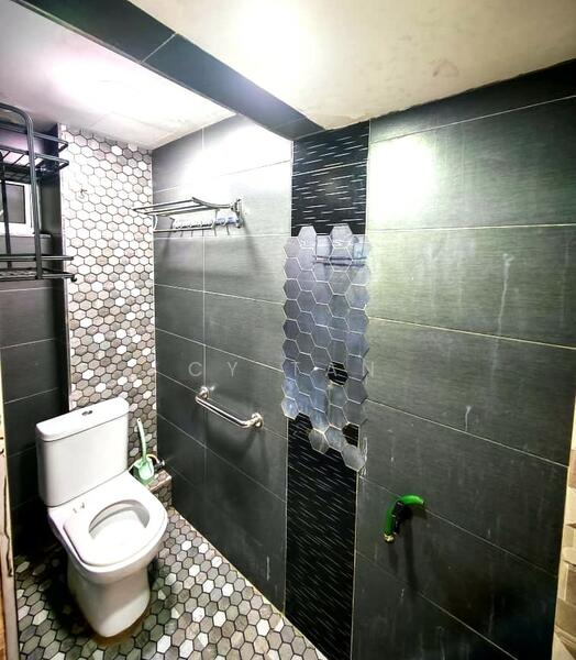University Place (Plaza Ivory) untuk Untuk Disewa - RM 2,200 /bulan, Feb 2026 - Bathroom - PropertyGuru.com.my