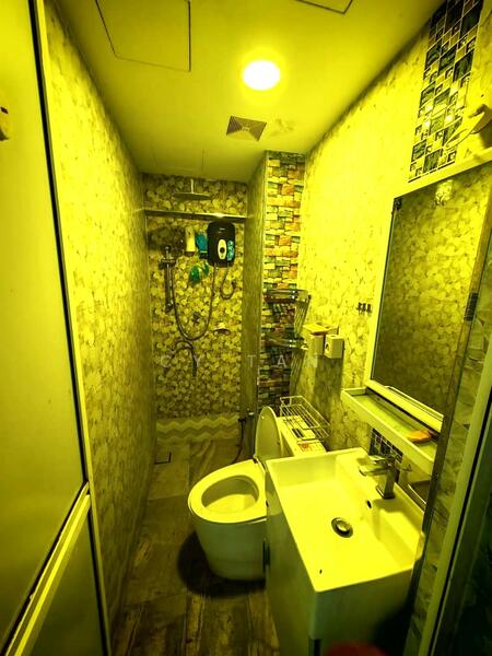 University Place (Plaza Ivory) untuk Untuk Disewa - RM 2,200 /bulan, Feb 2026 - Bathroom - PropertyGuru.com.my