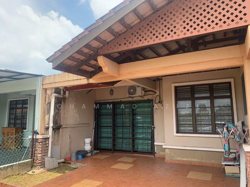Terraced House for Sale in Kuantan (Pahang) - Mohammad Azizi - Exterior - PropertyGuru.com.my