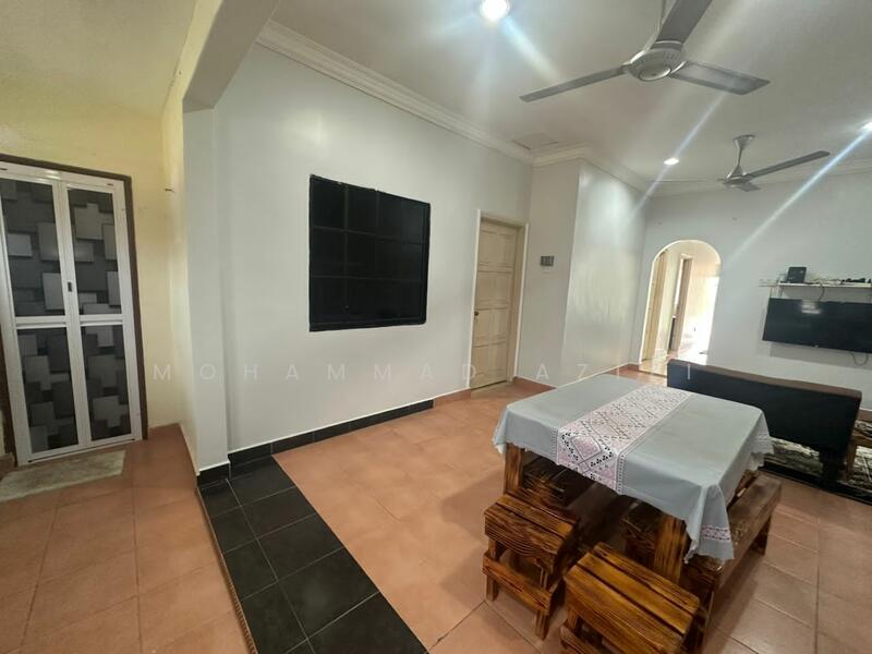 Terraced House for Sale in Kuantan (Pahang) - Mohammad Azizi - Living Room - PropertyGuru.com.my