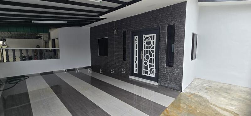 1-storey Terraced House for Sale in Taman Desa Skudai (Skudai) - Vanessa Lim - Exterior - PropertyGuru.com.my