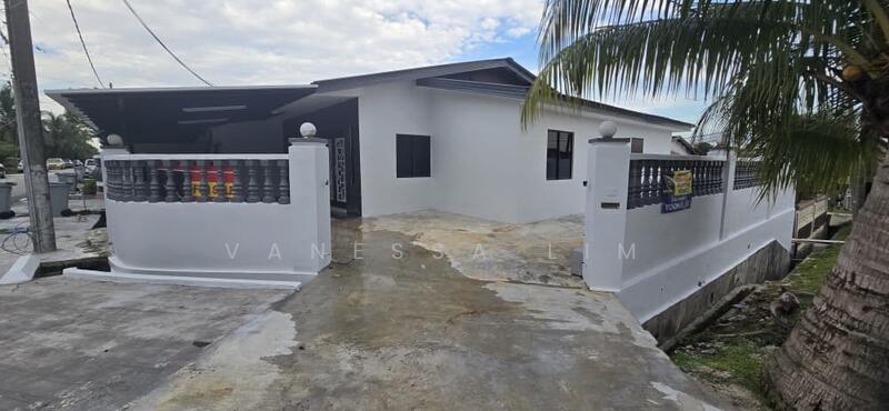 1-storey Terraced House for Sale in Taman Desa Skudai (Skudai) - Vanessa Lim - Exterior - PropertyGuru.com.my